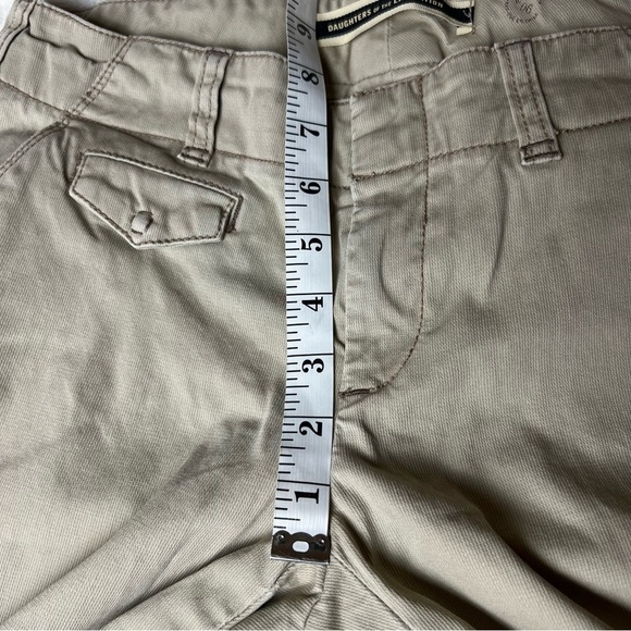 DAUGHTERS OF THE LIBERATION TAN CARGO PANT ZIP ANKLE WOMENS SIZE 6 beige khaki - Picture 2 of 9